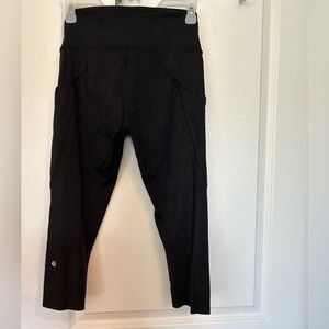 Lululemon short capris black Fast and Free High-Rise